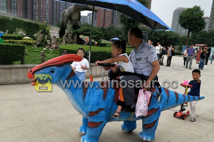 探秘仿真恐龙制作工厂 一场跨界的文化艺术交流之旅